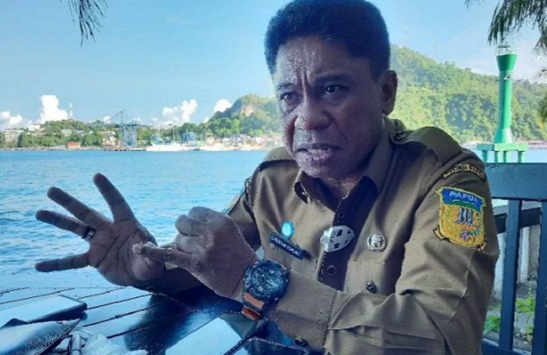 Kepala Dinas Pendidikan, Perpustakaan dan Arsip Daerah Provinsi Papua Christian Sohilait