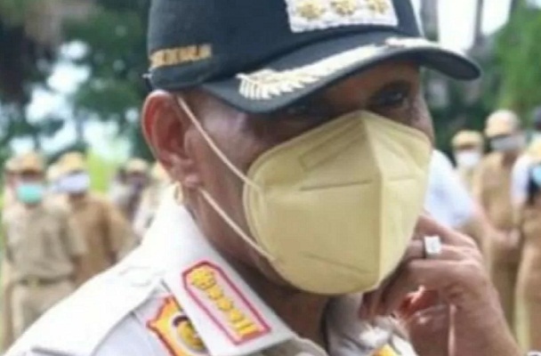 Wali Kota Jayapura, Provinsi Papua Benhur Tomi Mano.